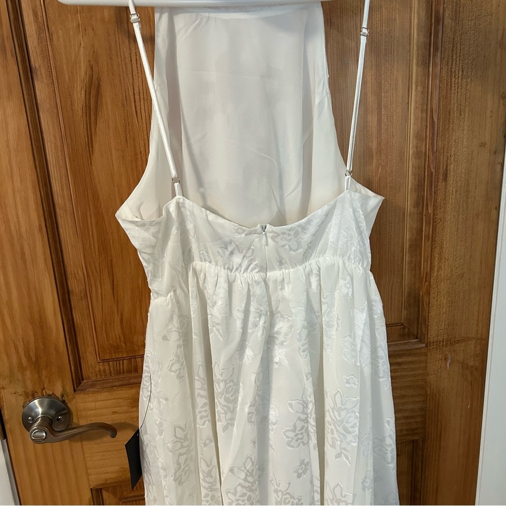 NWT Lulus Sendoa White Burnout Cowl Back Midi Dress - Picture 3 of 5